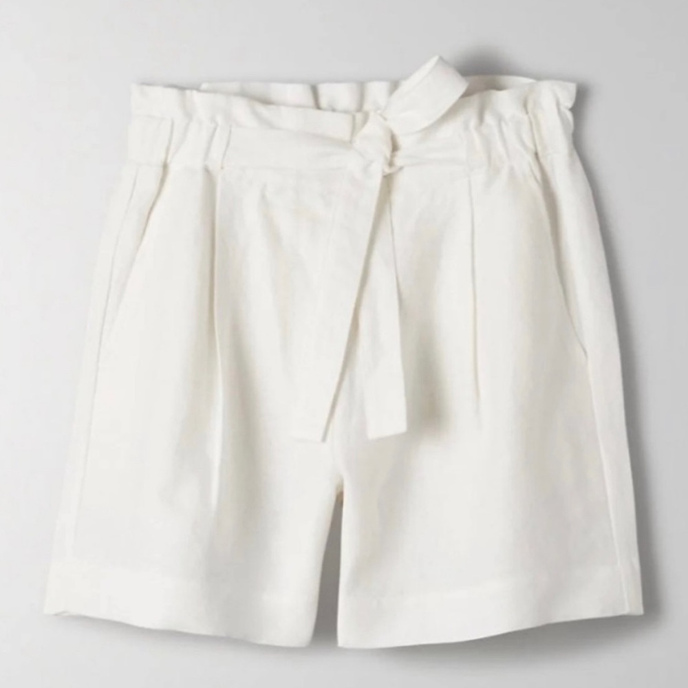 Aritzia Wilfred White Linen Proposal Shorts